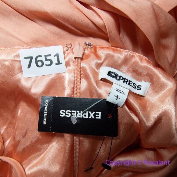 NEW EXPRESS metallic cutout pleated‎ maxi dress in coral , women's size L - Picture 16 of 16